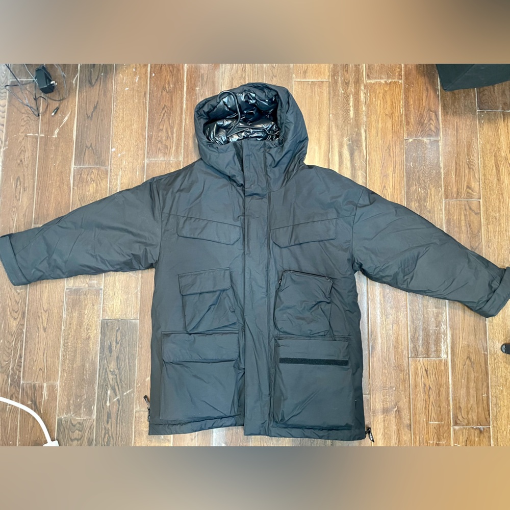 Black padding, large